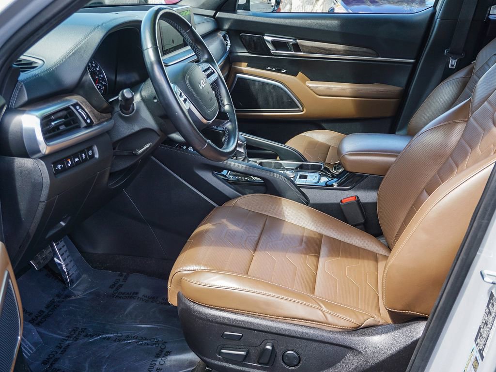 Used 2022 Kia Telluride SX w/ SX Prestige Package image 18