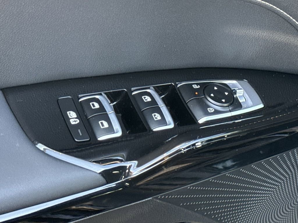 Used 2025 Kia K5 GT-Line image 15