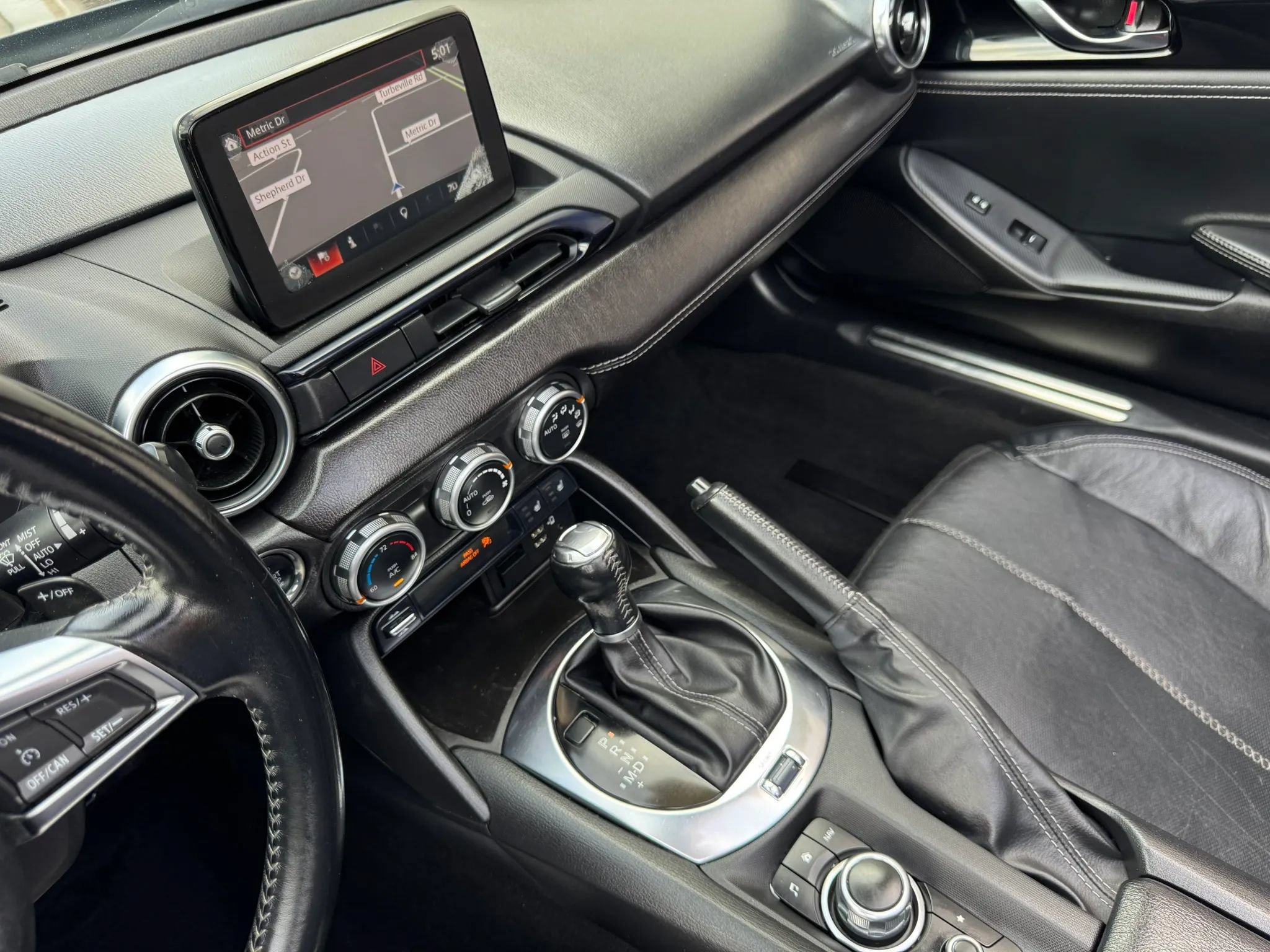 Used 2020 MAZDA MX-5 Miata RF Grand Touring RWD image 35