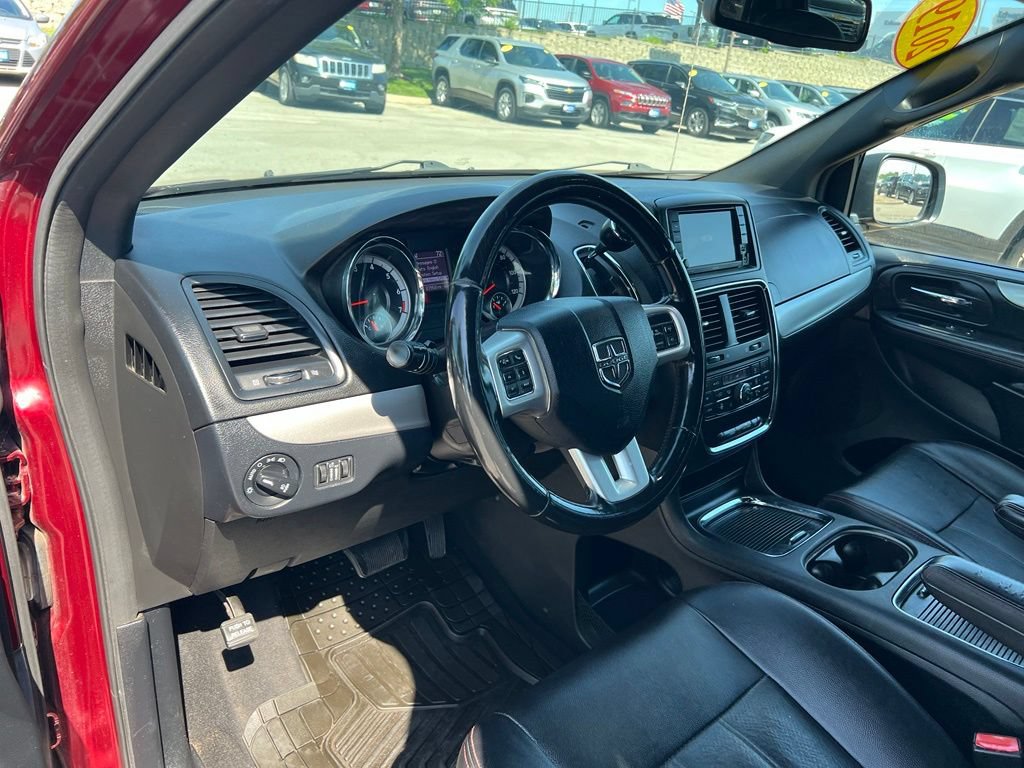 Used 2019 Dodge Grand Caravan GT FWD image 16