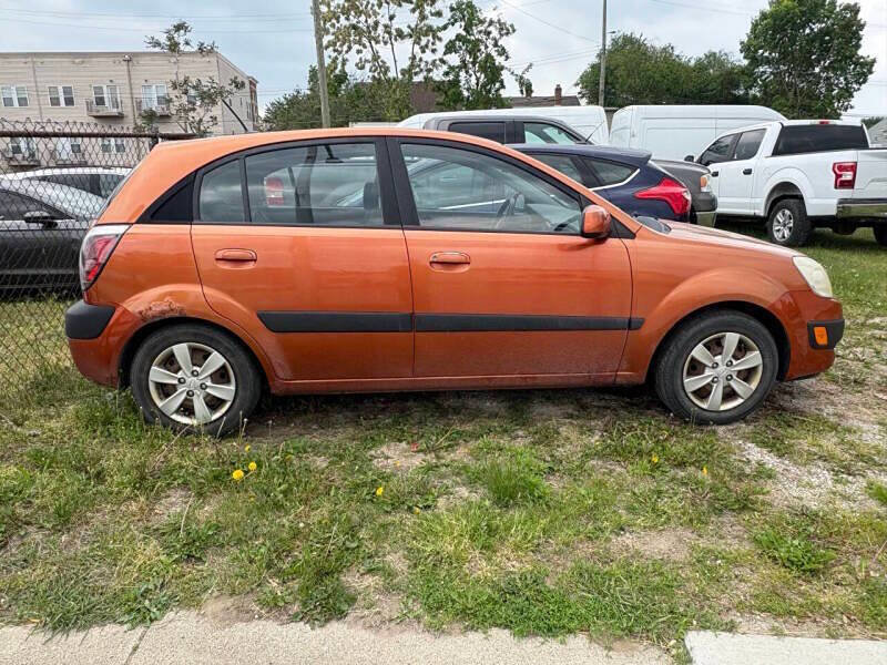 Used 2009 Kia Rio5 image 1