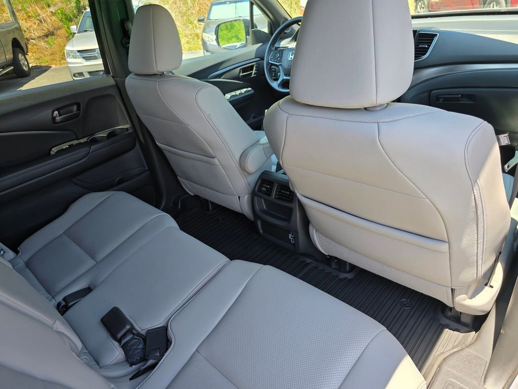 Used 2023 Honda Passport EX-L image 30