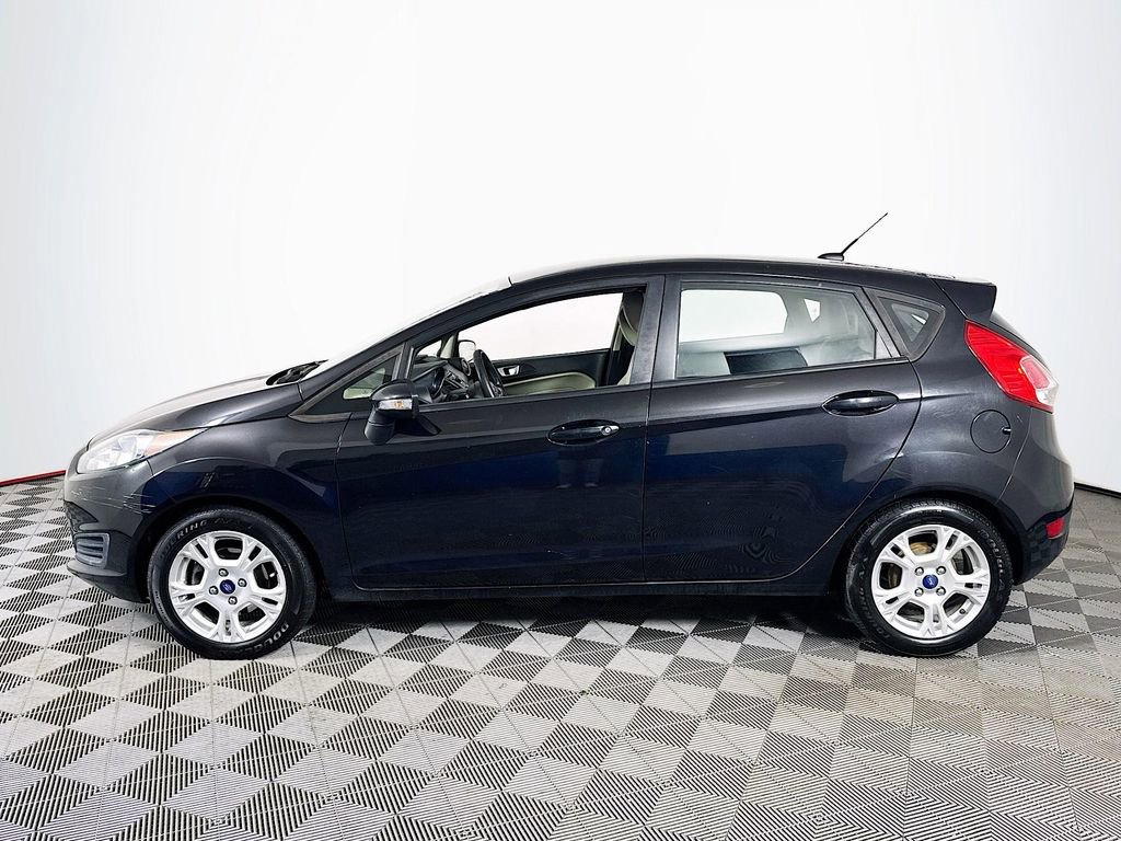 Used 2014 Ford Fiesta SE FWD image 4