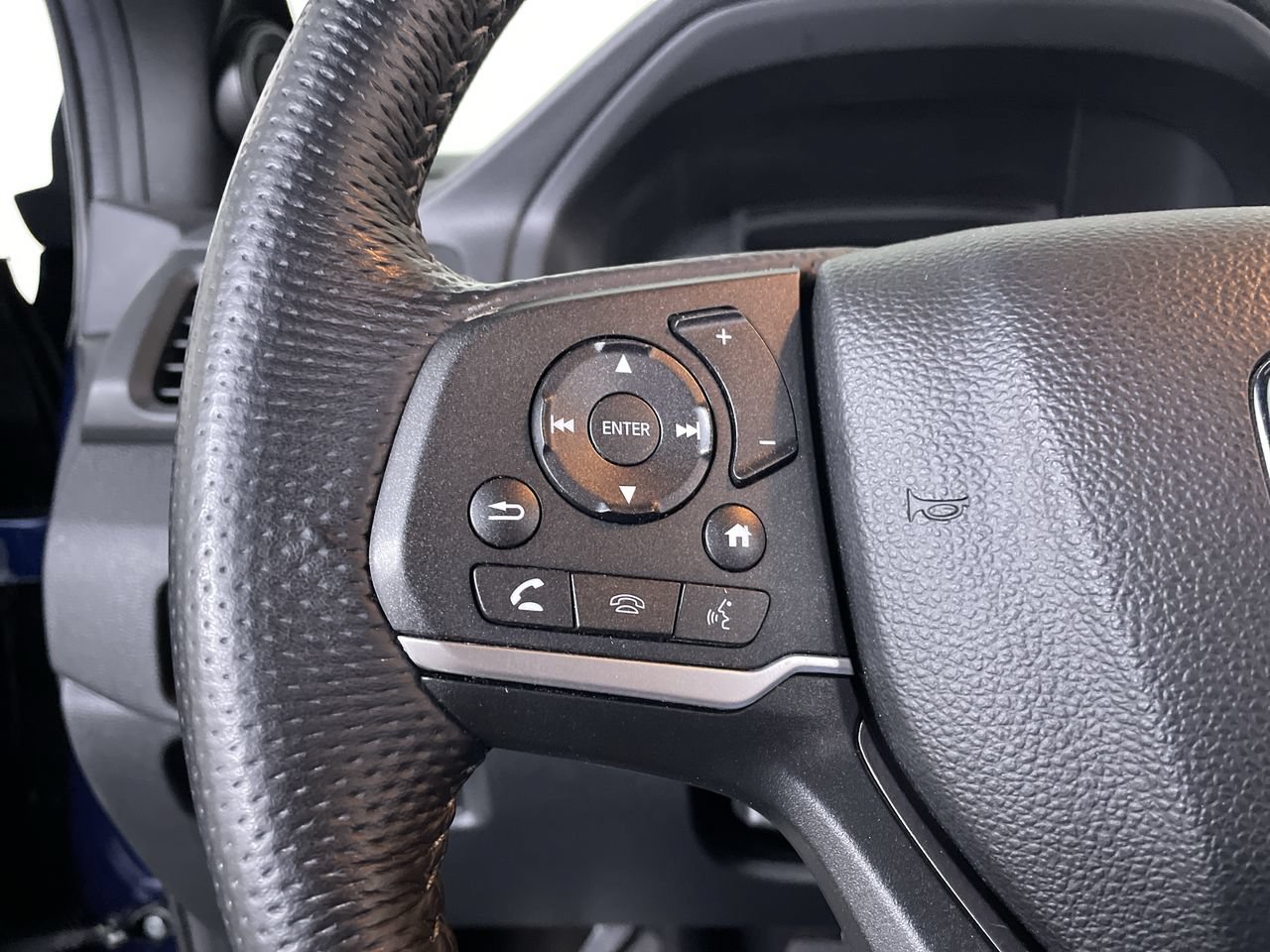 Used 2023 Honda Passport EX-L image 26