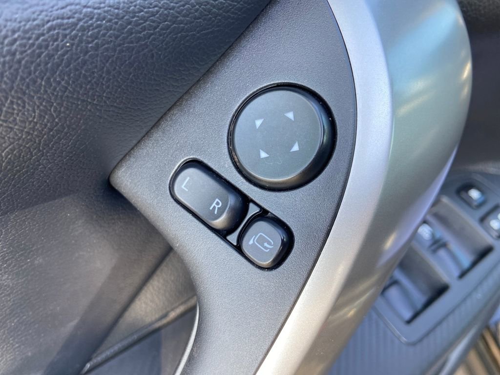 Used 2023 Mitsubishi Eclipse Cross SE image 15