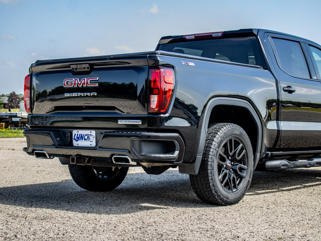 Used 2023 GMC Sierra 1500 Elevation AWD/4WD image 15