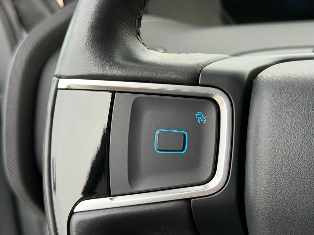 Certified 2025 Ford Expedition Platinum image 15