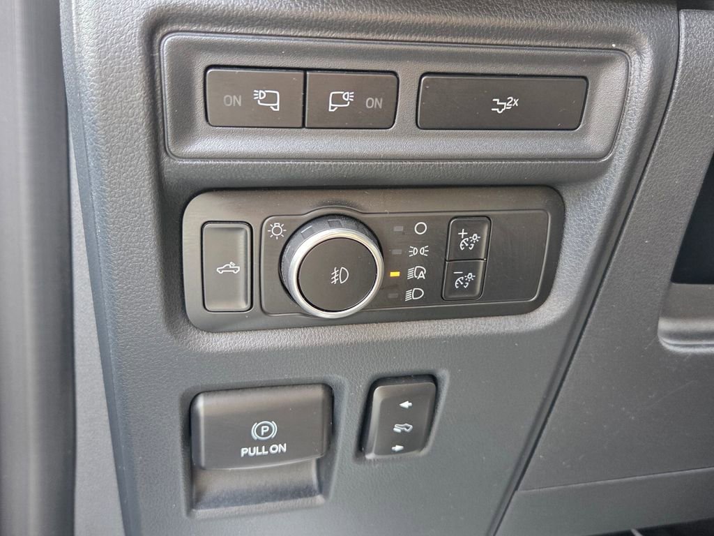 Used 2022 Ford F150 XLT w/ Equipment Group 302A High image 27