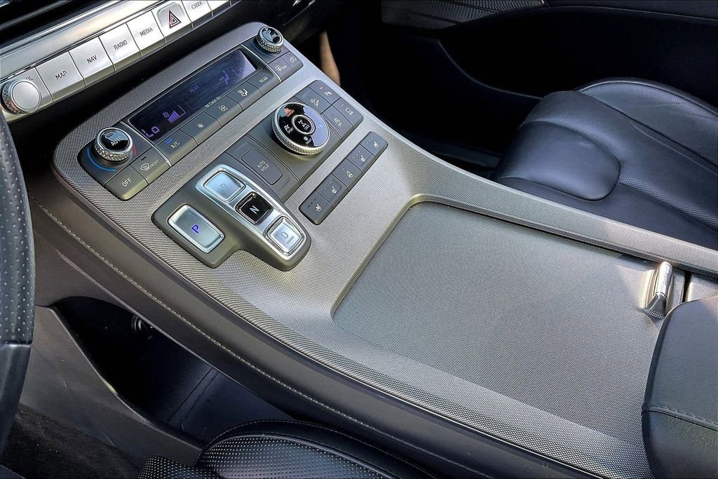 Used 2022 Hyundai Palisade Calligraphy image 18