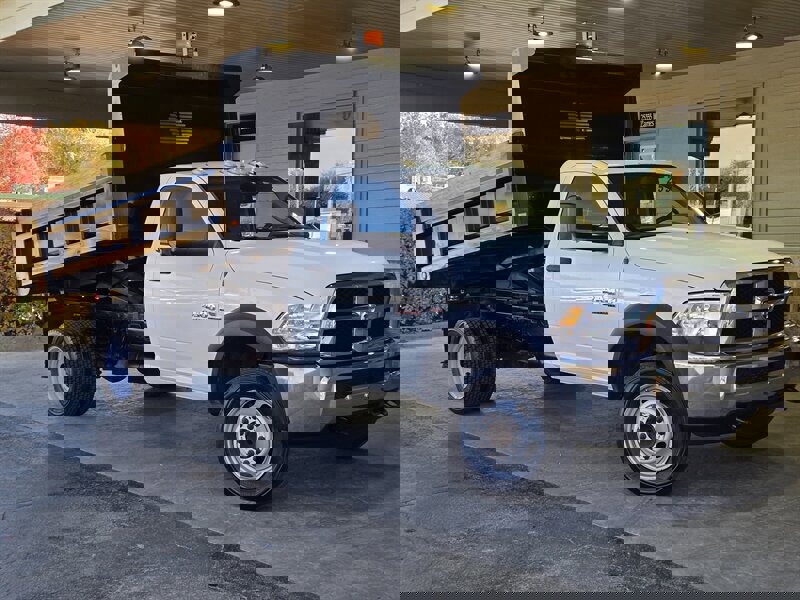 Used 2015 RAM 4500 Tradesman w/ Power & Remote Entry Group image 1