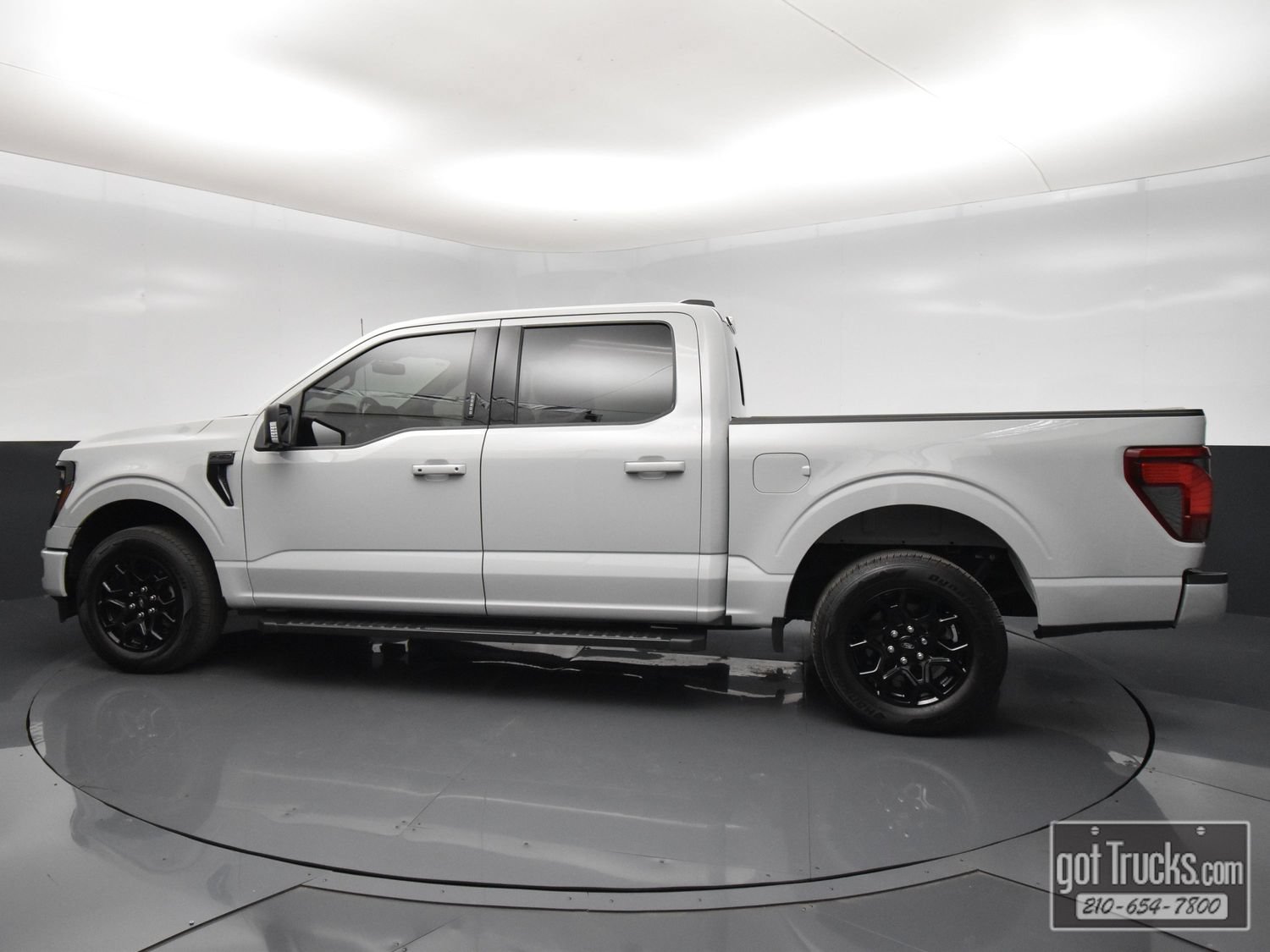 Used 2026 Ford F150 XLT w/ Equipment Group 302A MID RWD image 3