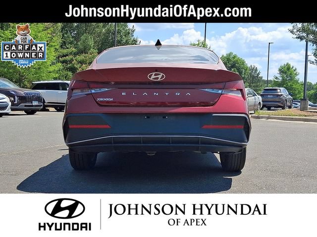 Certified 2024 Hyundai Elantra SEL FWD image 24