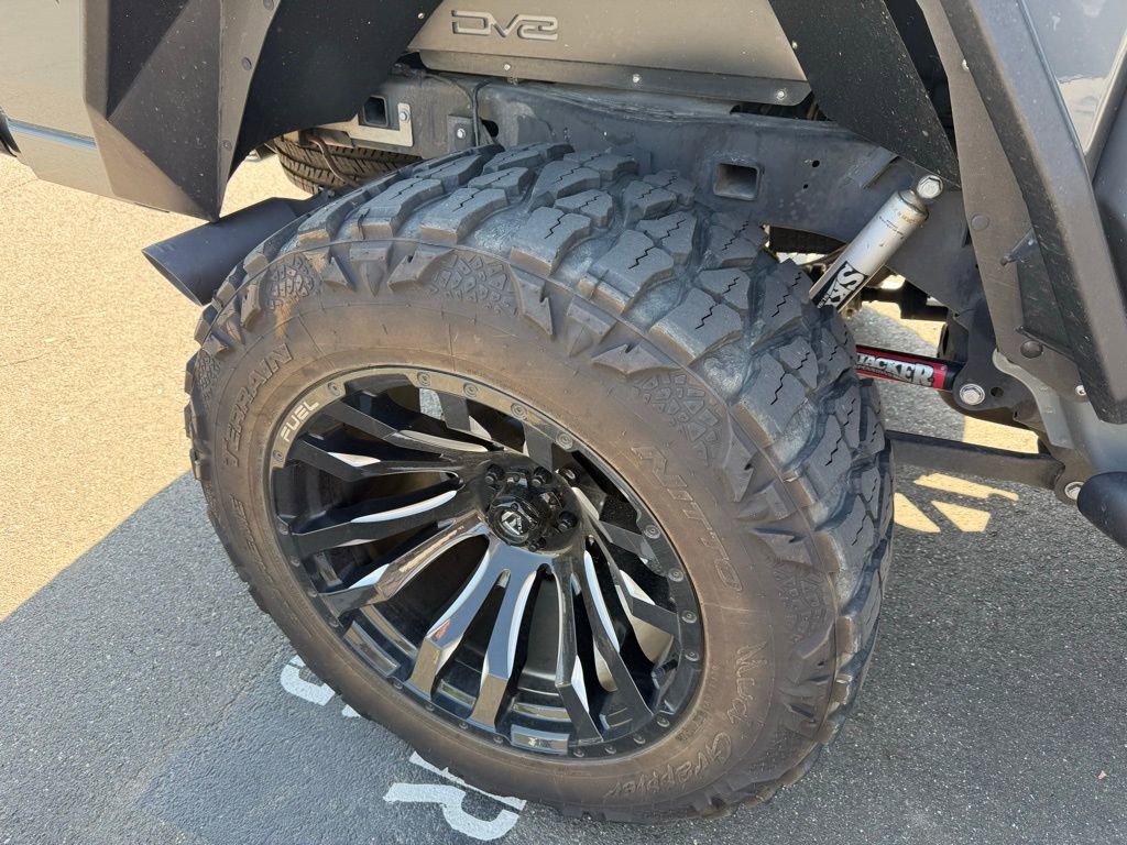 Used 2022 Jeep Gladiator Overland AWD/4WD image 8