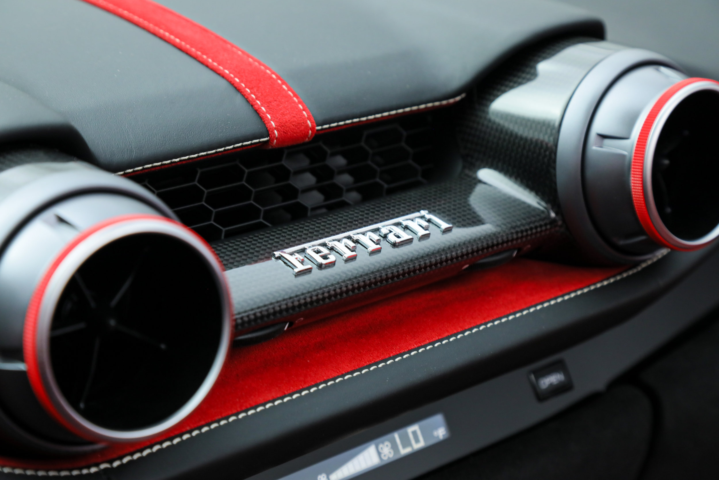 Certified 2022 Ferrari 812 GTS RWD image 35