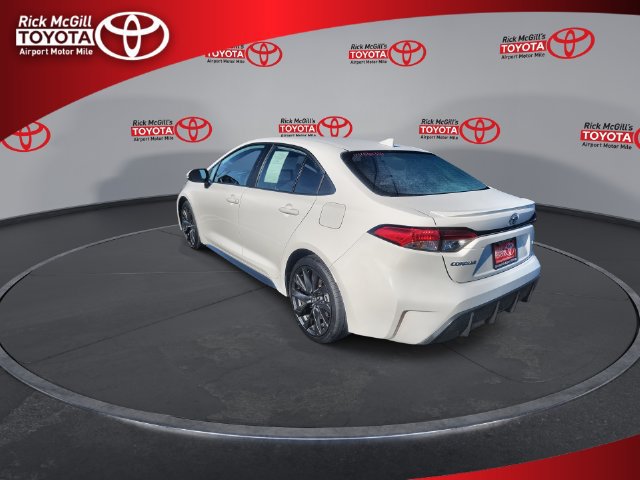 Used 2026 Toyota Corolla SE FWD image 6