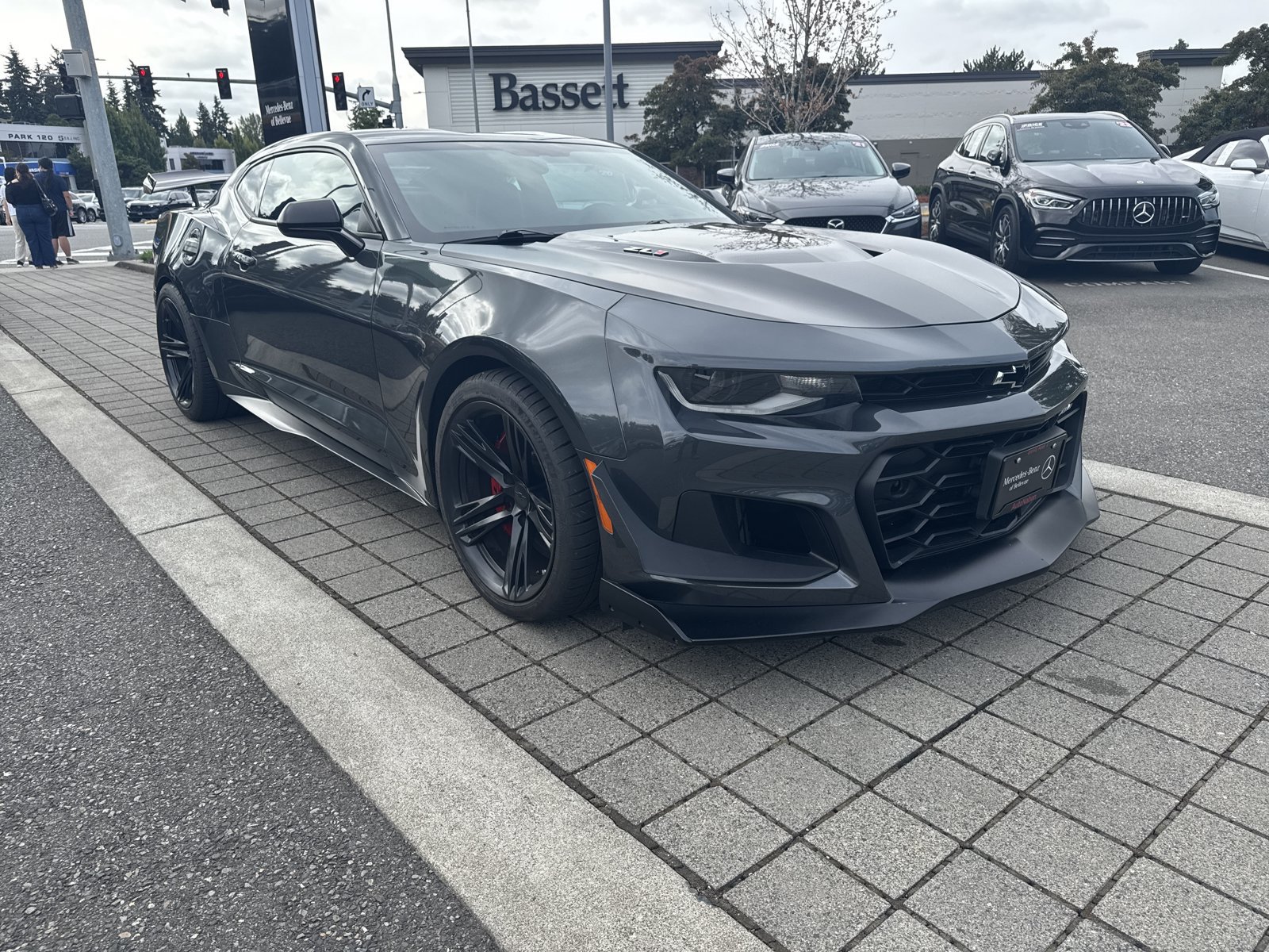 Used 2018 Chevrolet Camaro ZL1 RWD image 3