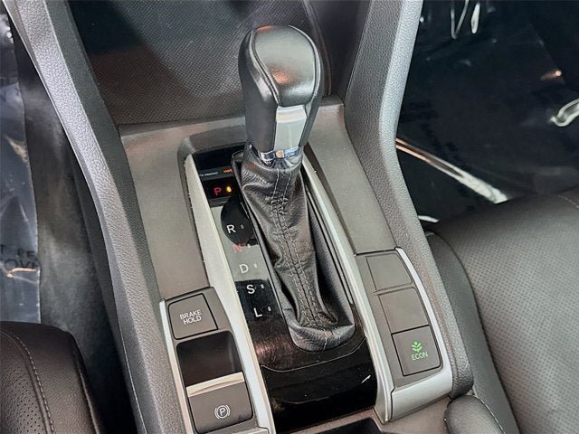 Used 2018 Honda Civic Touring image 19