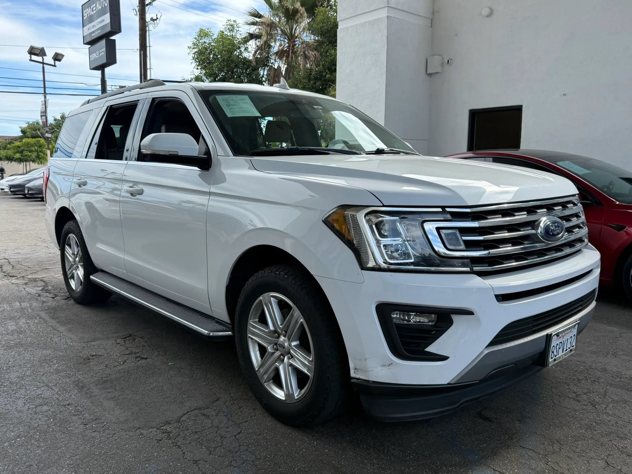Used 2020 Ford Expedition XLT w/ Equipment Group 202A RWD image 1