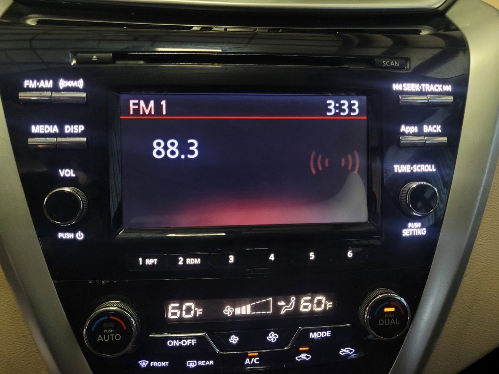 Used 2016 Nissan Murano S FWD image 25