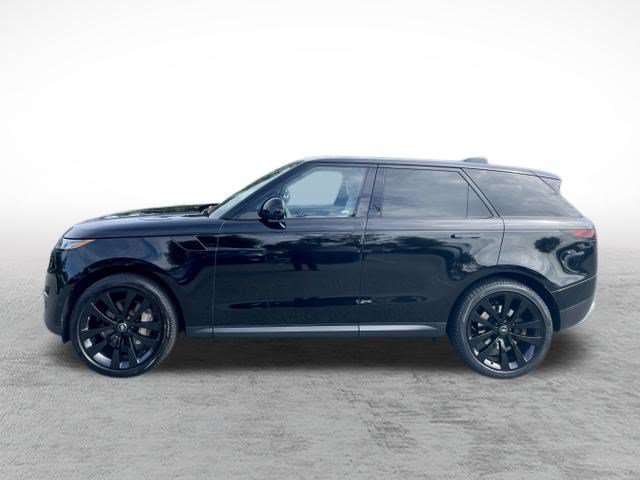 Used 2024 Land Rover Range Rover Sport SE AWD/4WD image 8