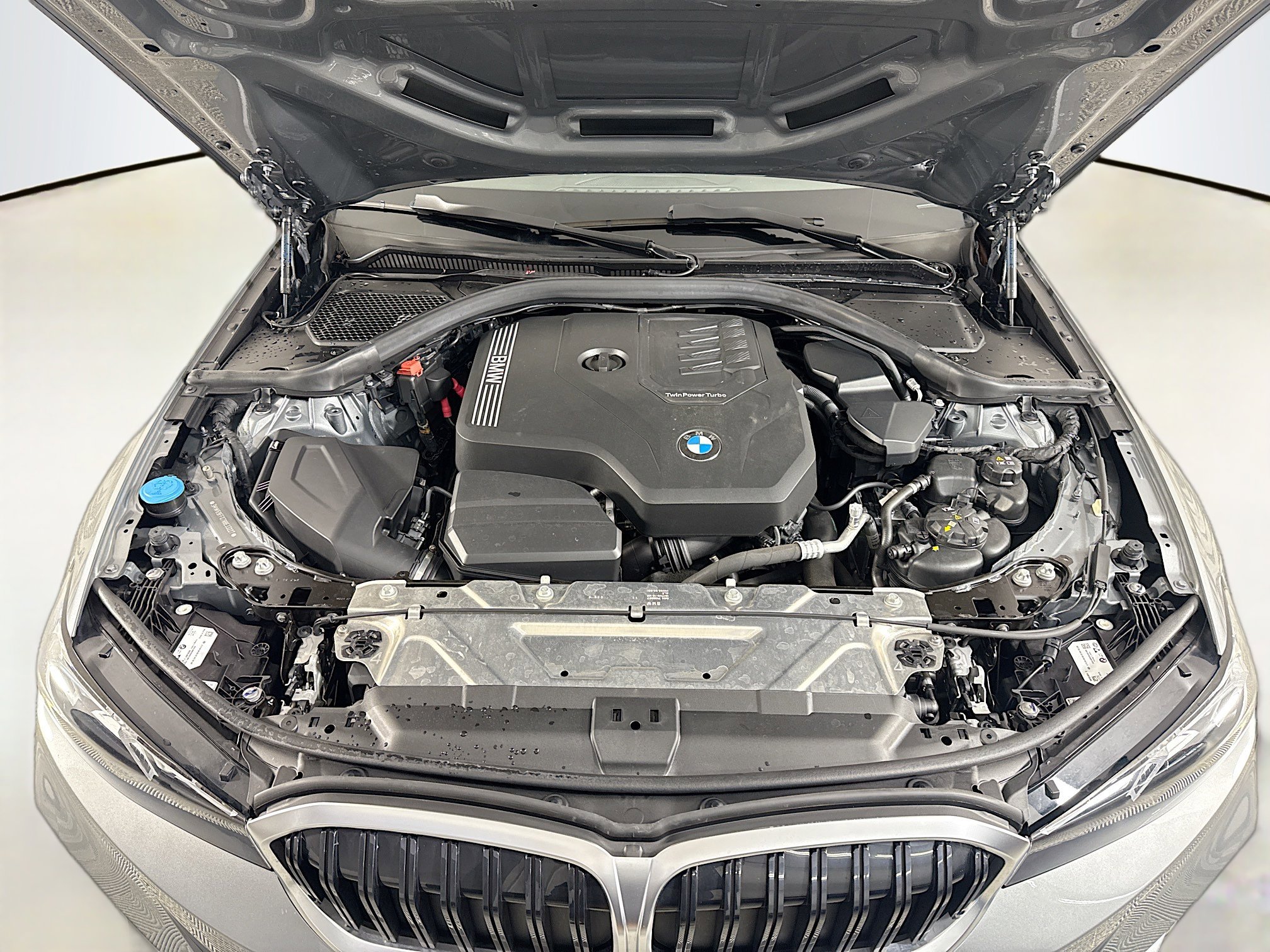 Used 2024 BMW 330i Sedan w/ Convenience Package image 39