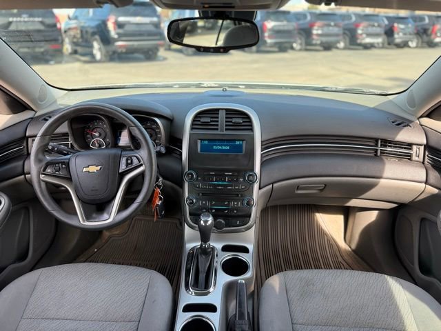 Used 2016 Chevrolet Malibu LS image 2