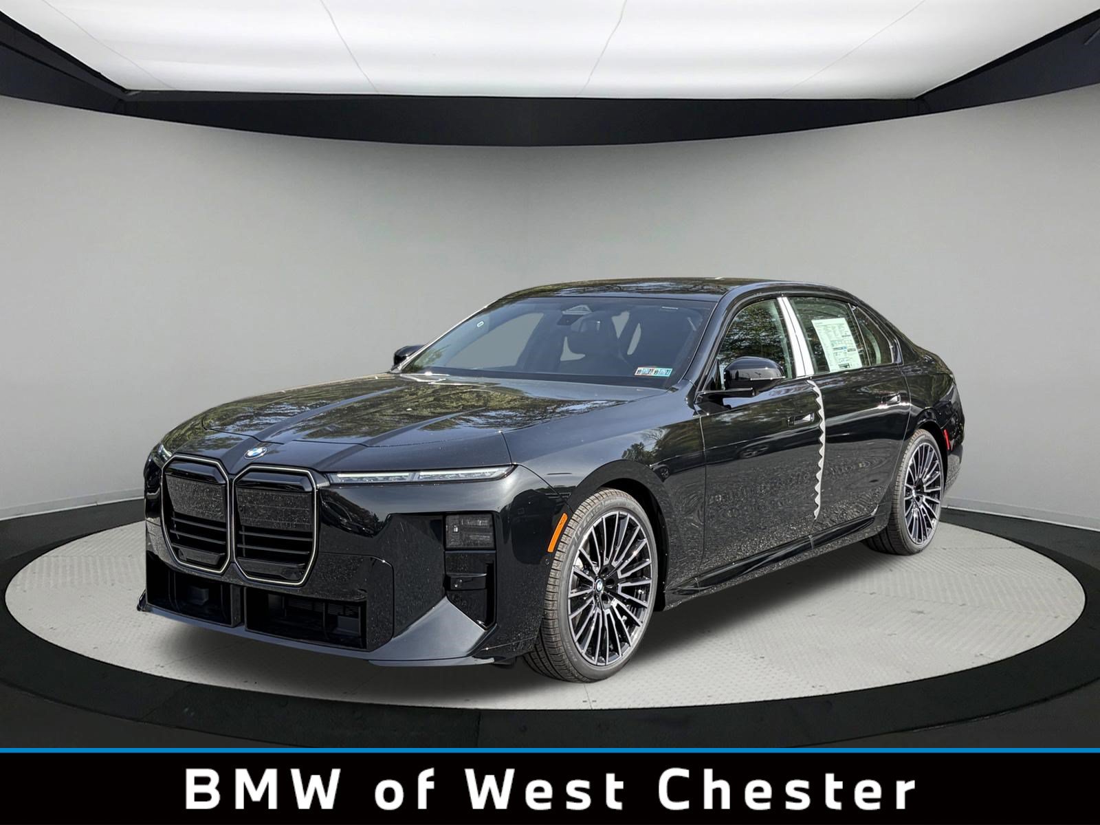 New 2027 BMW 740i xDrive w/ Executive Package AWD/4WD image 1