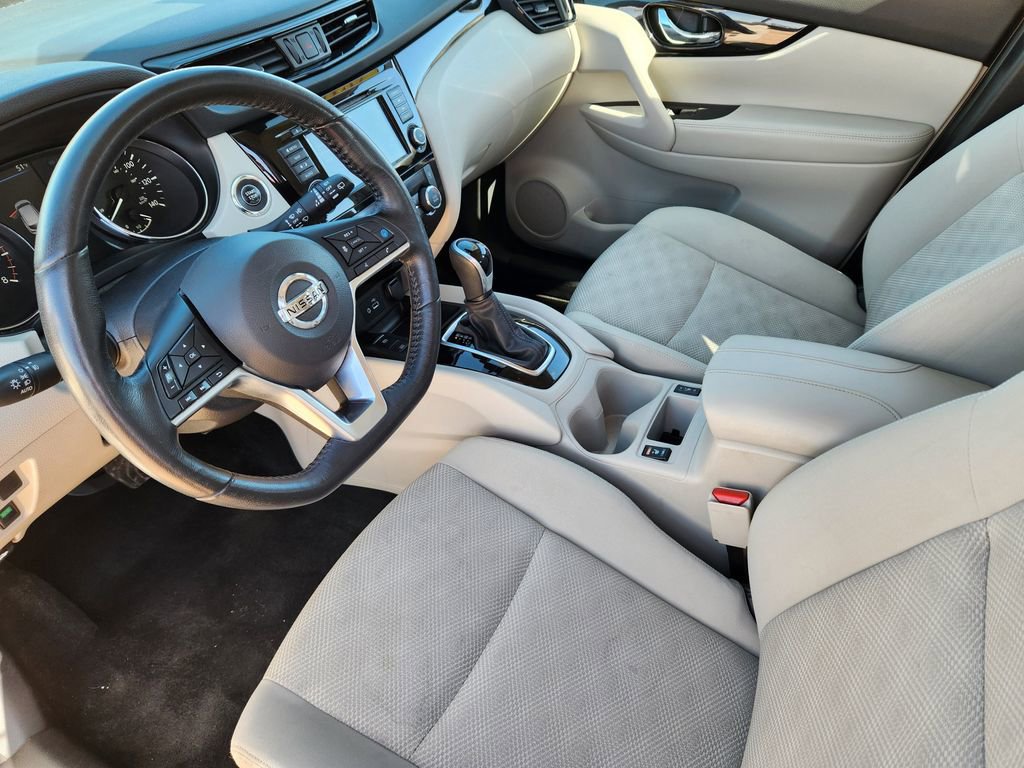 Used 2019 Nissan Rogue Sport SV w/ Technology Package image 7