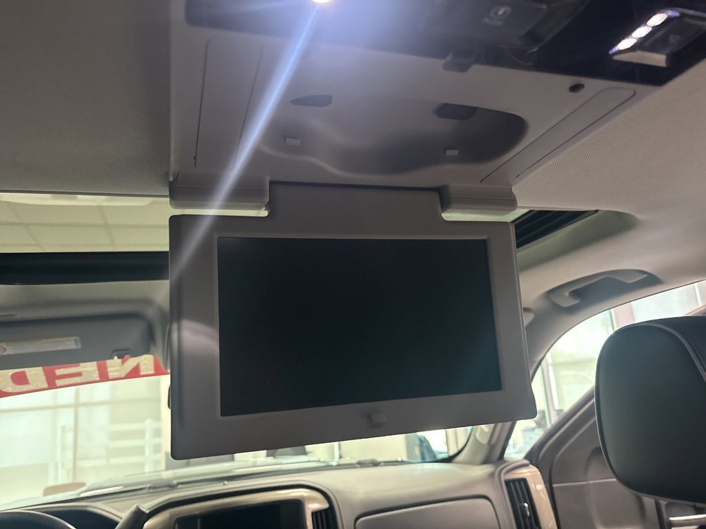 Used 2018 Chevrolet Silverado 2500 High Country w/ Duramax Plus Package image 15