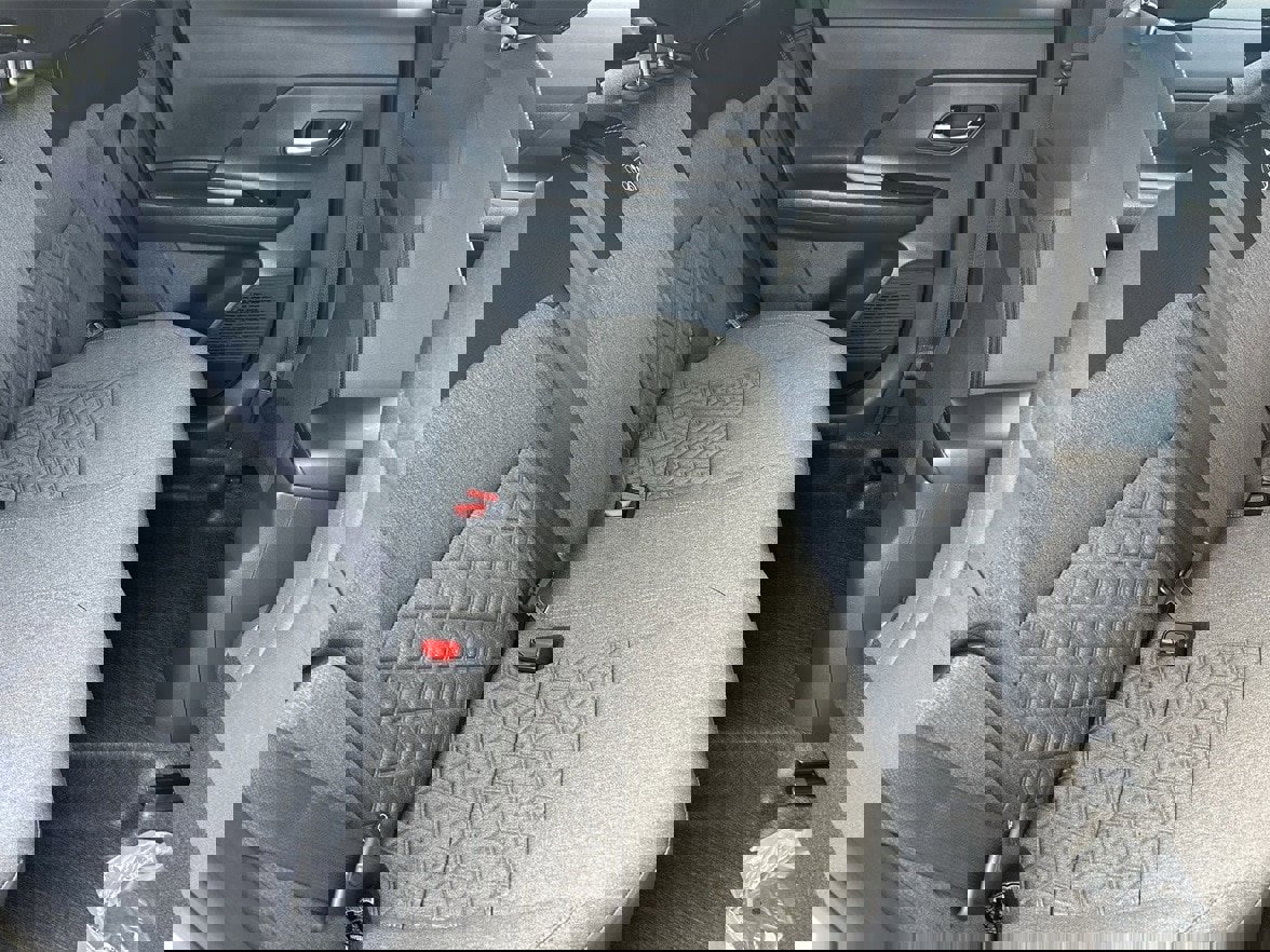 New 2026 Nissan Kicks SV image 14