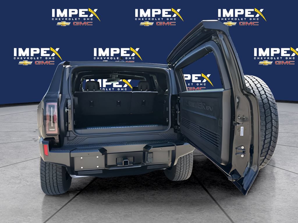 Used 2024 GMC Hummer EV 3X AWD/4WD image 9
