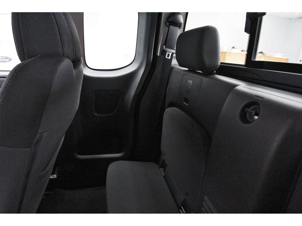 Used 2024 Nissan Frontier SV w/ SV Convenience Package AWD/4WD image 12