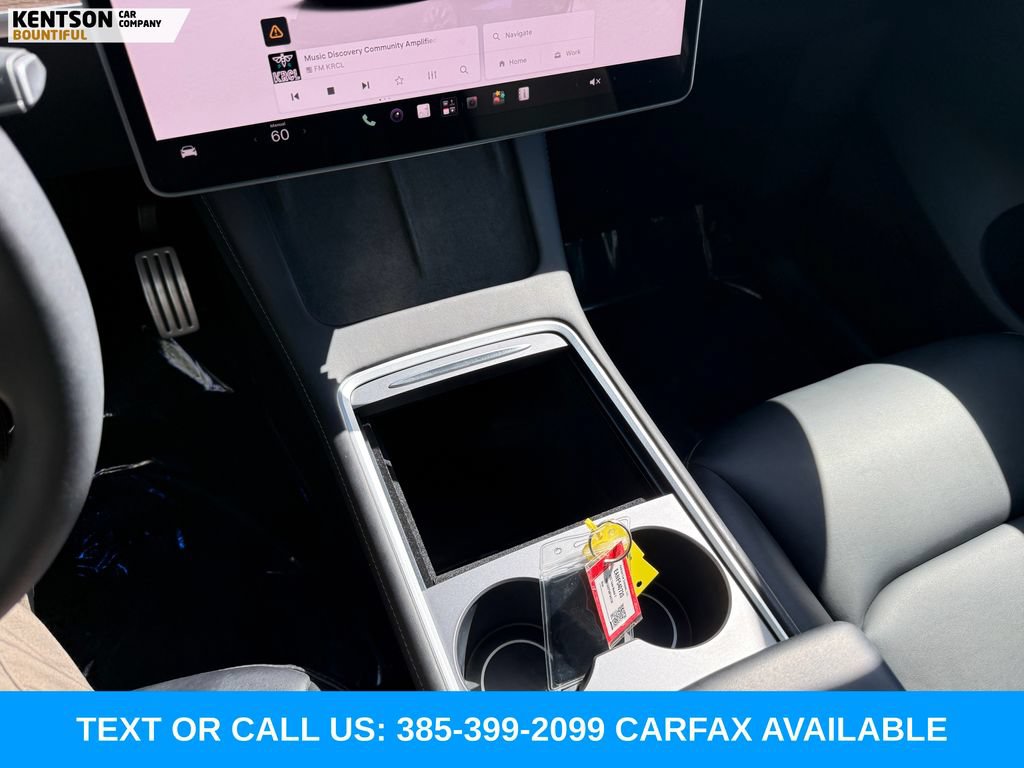 Used 2022 Tesla Model Y Performance AWD/4WD image 17