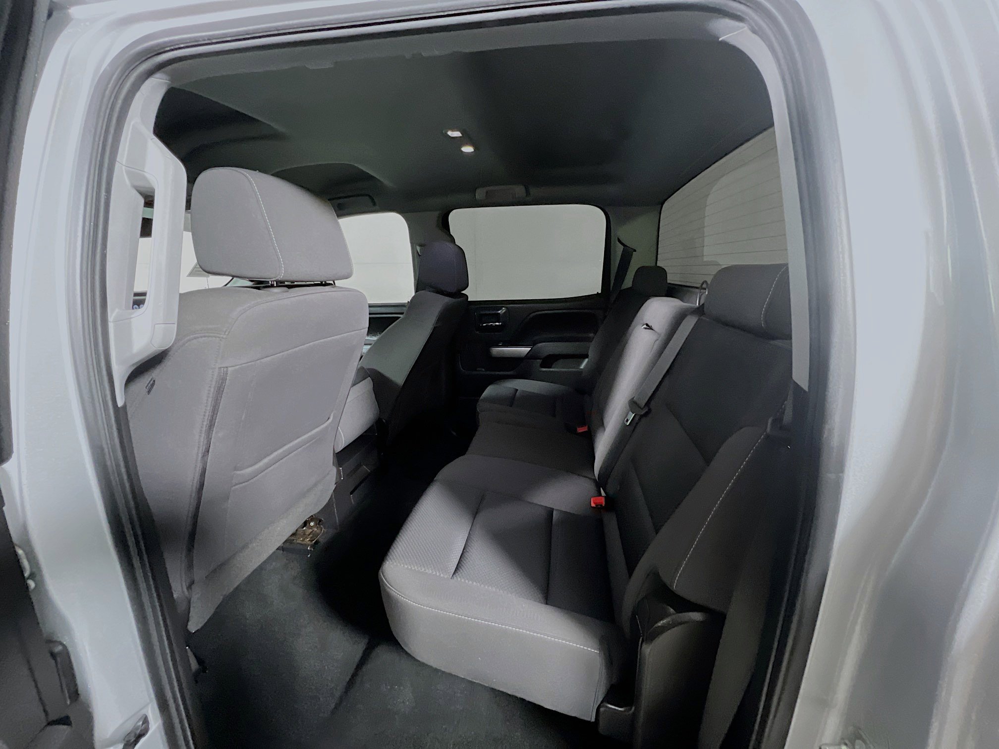 Used 2018 Chevrolet Silverado 1500 LT w/ All Star Edition image 28