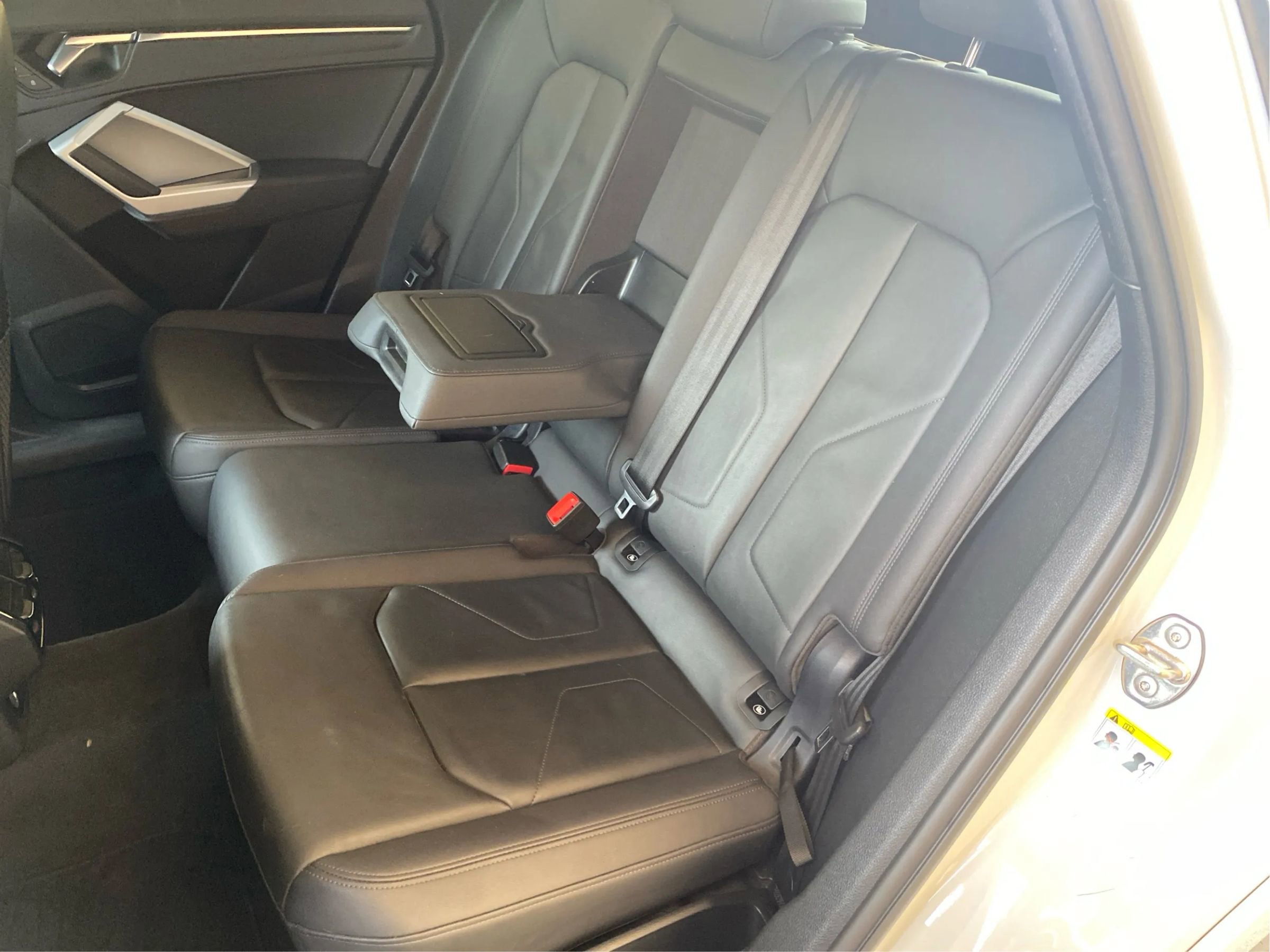 Used 2022 Audi Q3 2.0T Premium w/ Convenience Package image 14