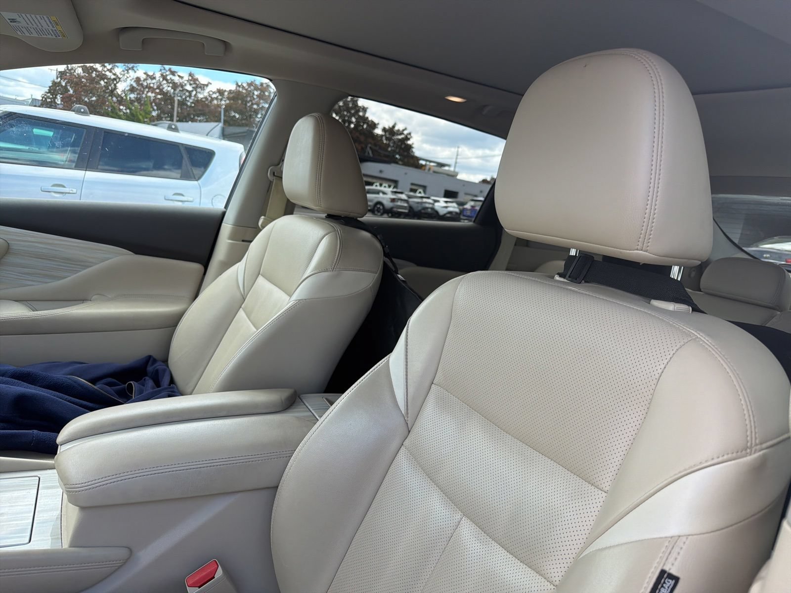Used 2016 Nissan Murano Platinum w/ Platinum Technology Package AWD/4WD image 7