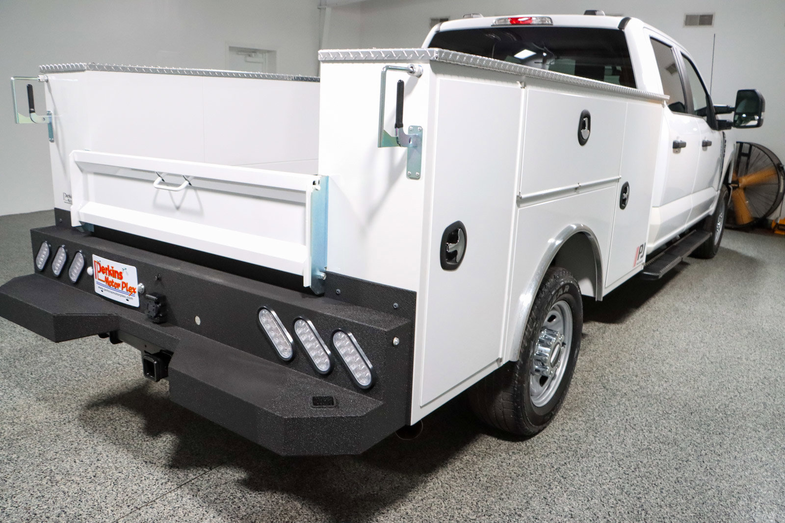 Used 2023 Ford F250 XL w/ XL Driver Assist Package image 8