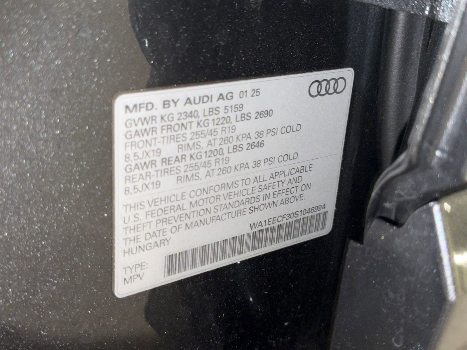 Certified 2025 Audi Q3 2.0T Premium Plus w/ Premium Plus Package image 20