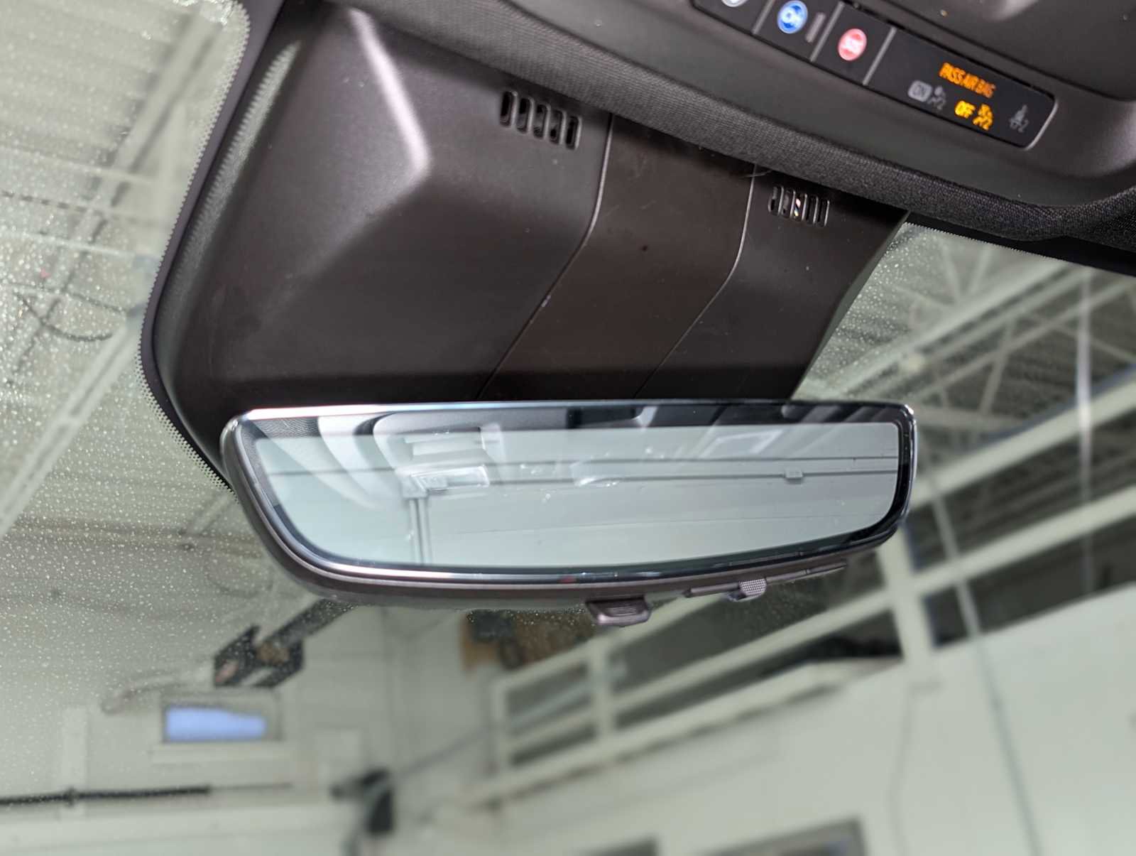 Used 2021 Cadillac Escalade Premium Luxury image 39