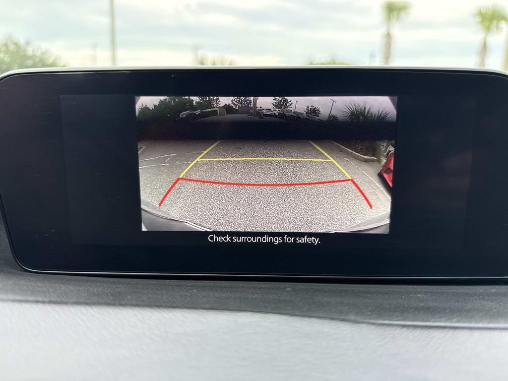 Used 2022 MAZDA MAZDA3 s FWD image 32