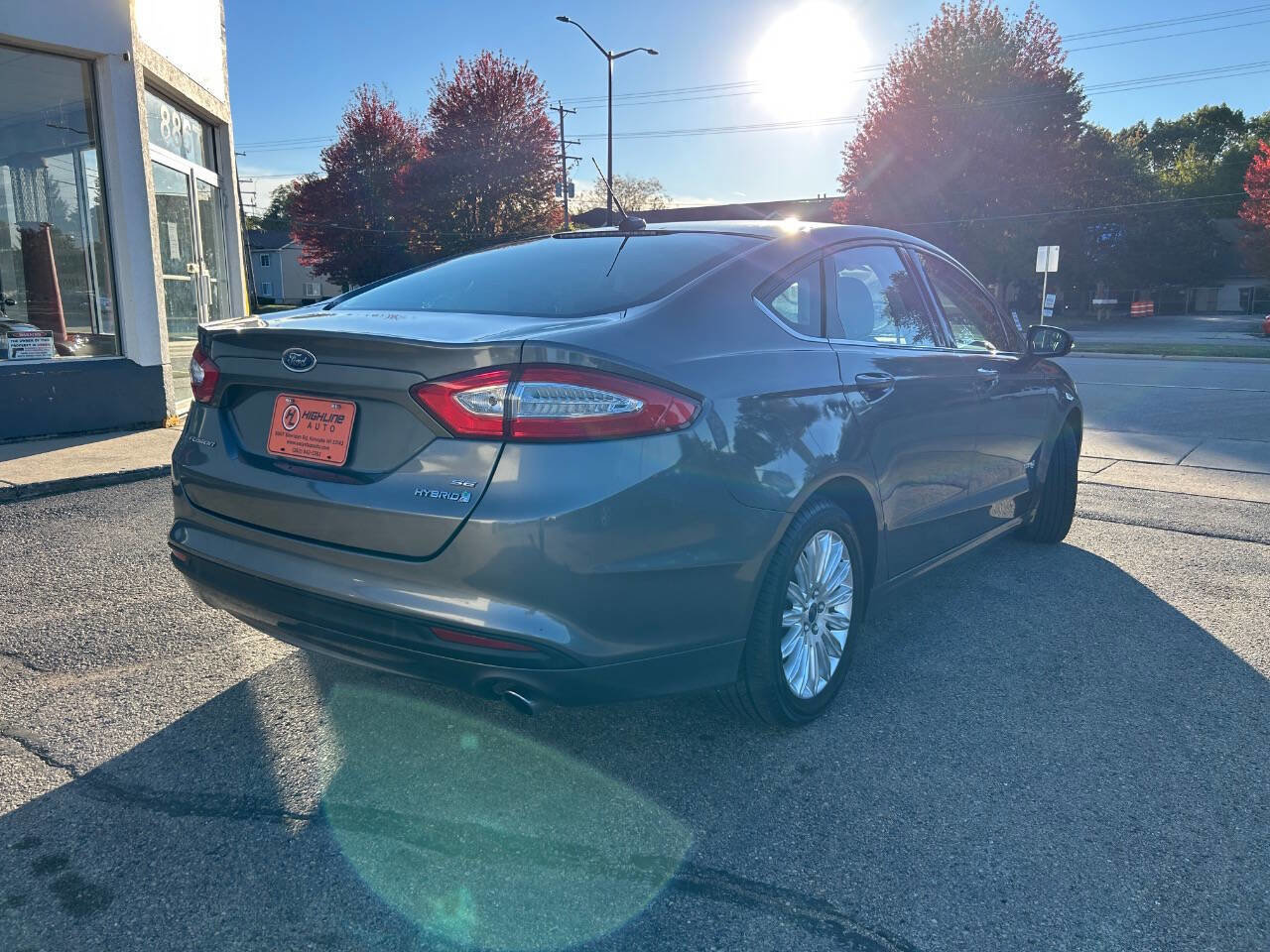 Used 2013 Ford Fusion SE image 4