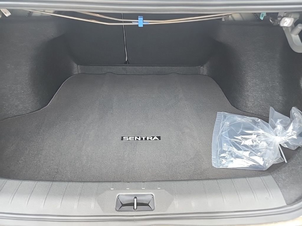 New 2026 Nissan Sentra SL image 32