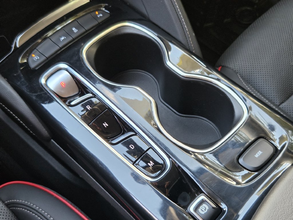 Used 2023 Buick Envision Essence w/ Sport Touring Package FWD image 21
