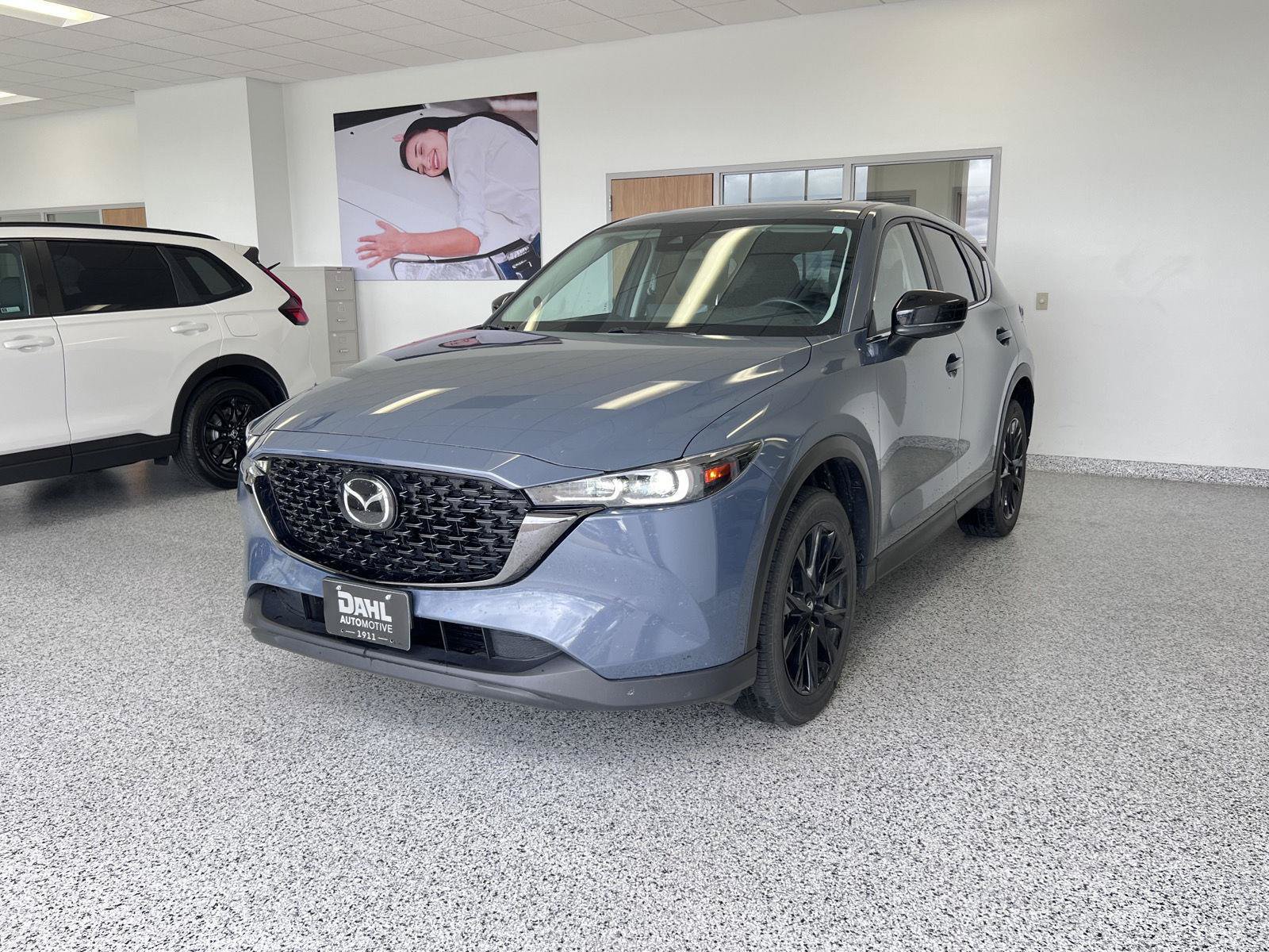 Used 2025 MAZDA CX-5 Carbon Edition AWD/4WD image 3