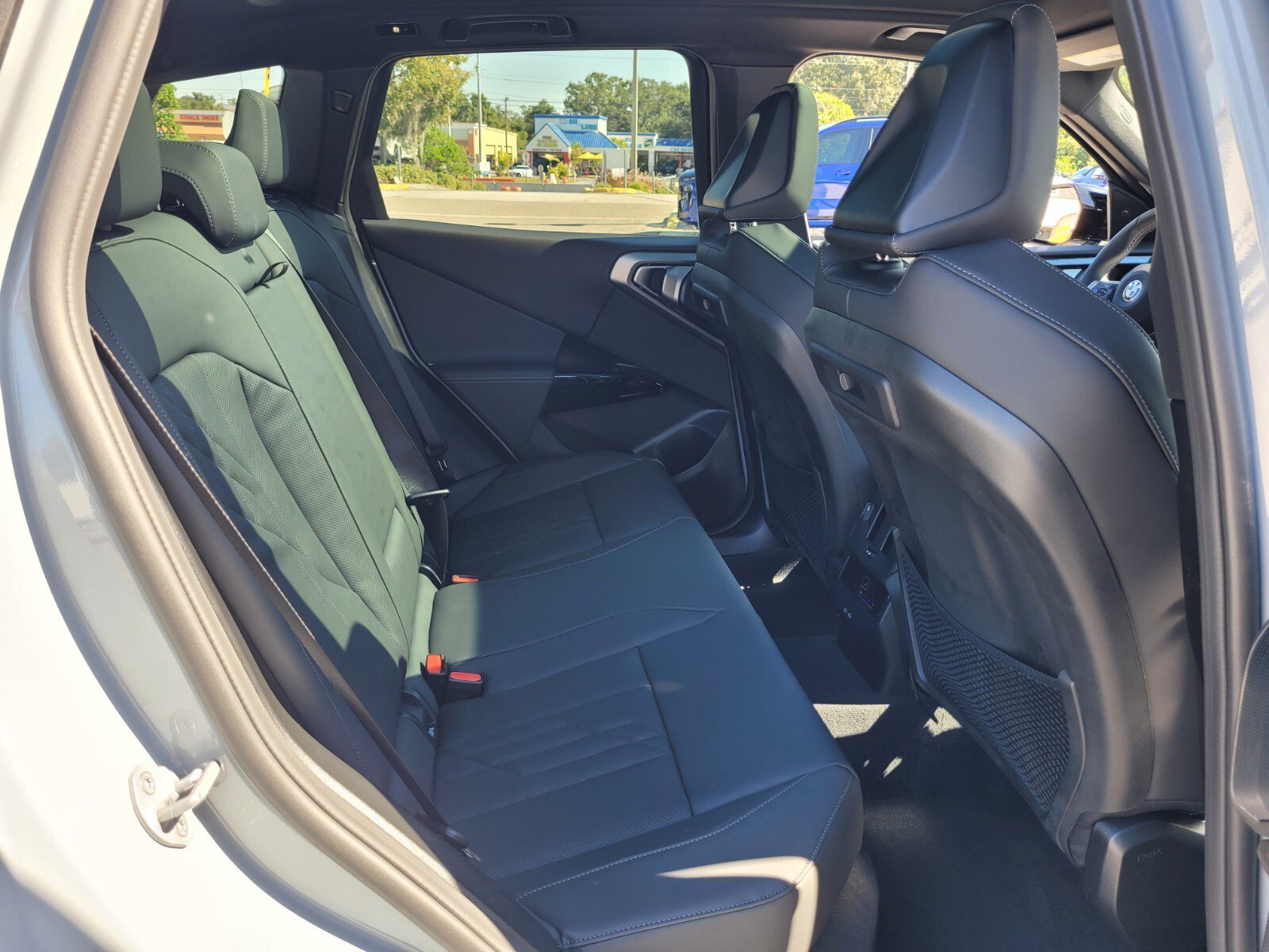 Used 2026 BMW X3 M50 w/ Premium Package image 16