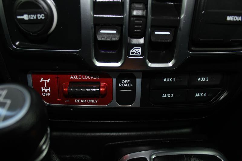 Used 2025 Jeep Wrangler Unlimited Sport image 37