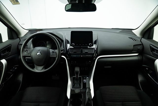 Used 2024 Mitsubishi Eclipse Cross LE image 14