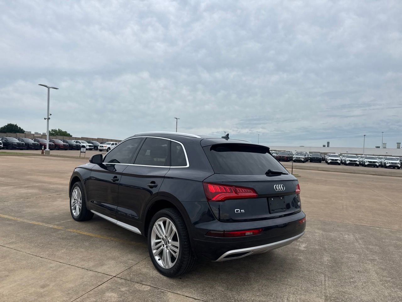 Used 2018 Audi Q5 2.0T Premium Plus AWD/4WD image 15