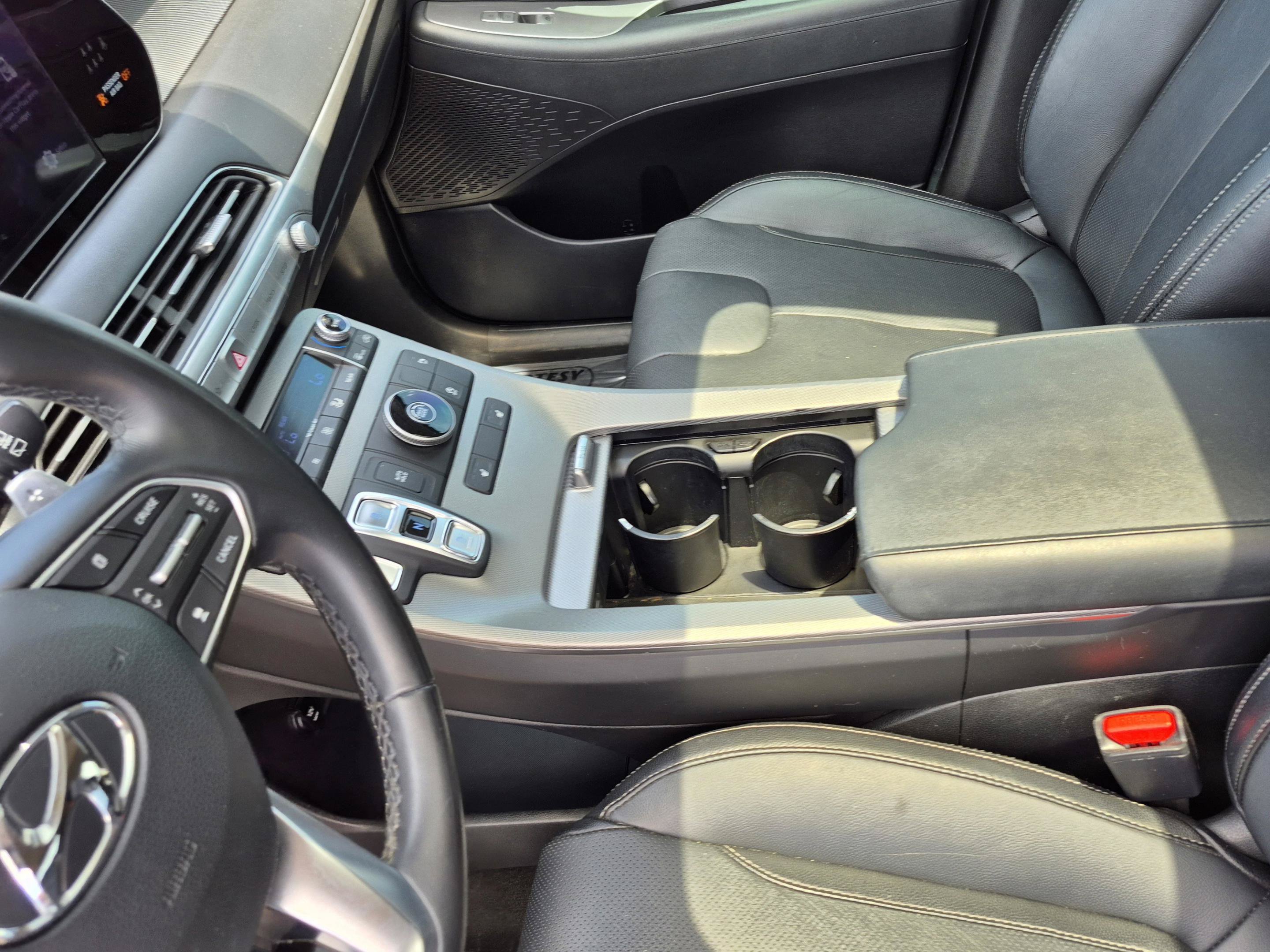 Used 2021 Hyundai Palisade SEL FWD image 23