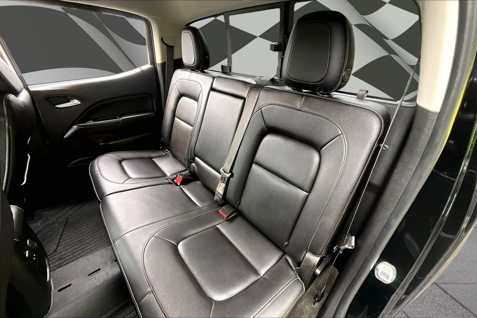 Used 2018 GMC Canyon SLT w/ Driver Alert Package AWD/4WD image 26